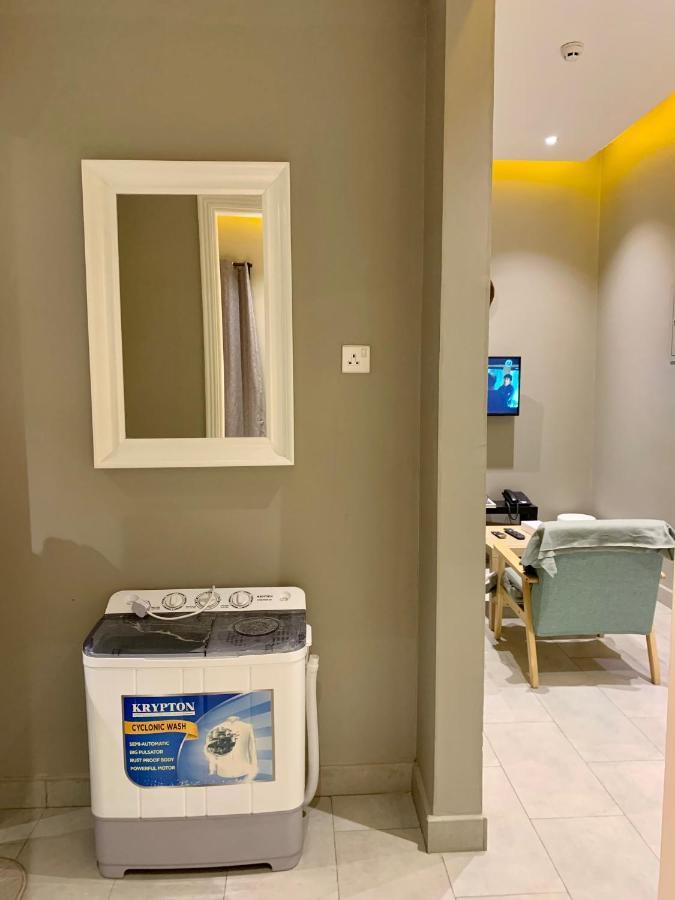 الشارقة Al Rawdha Hotel Apartments المظهر الخارجي الصورة