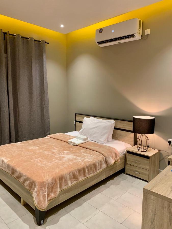 الشارقة Al Rawdha Hotel Apartments المظهر الخارجي الصورة