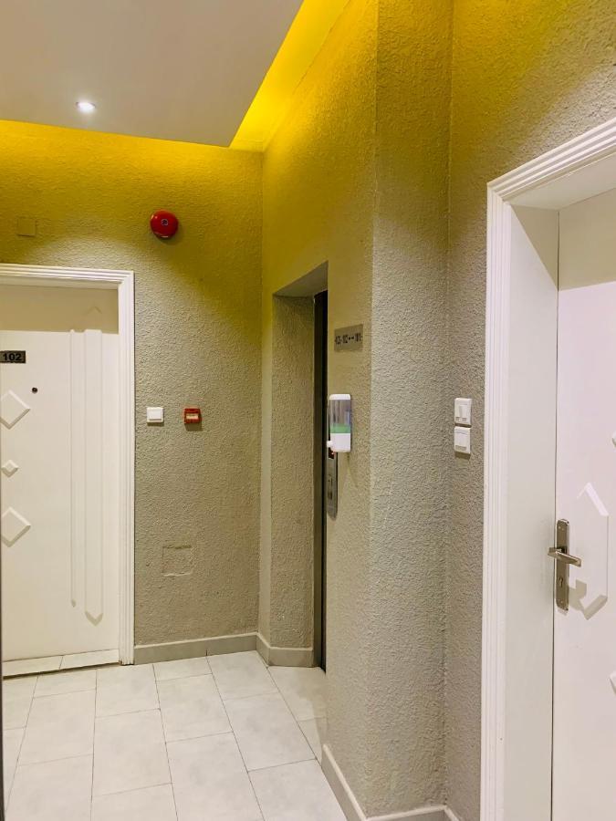 الشارقة Al Rawdha Hotel Apartments المظهر الخارجي الصورة